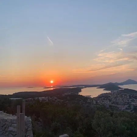 Zerjav Apartment Mali Losinj