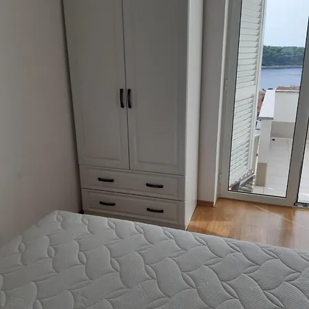 Zerjav Apartamento Mali Lošinj